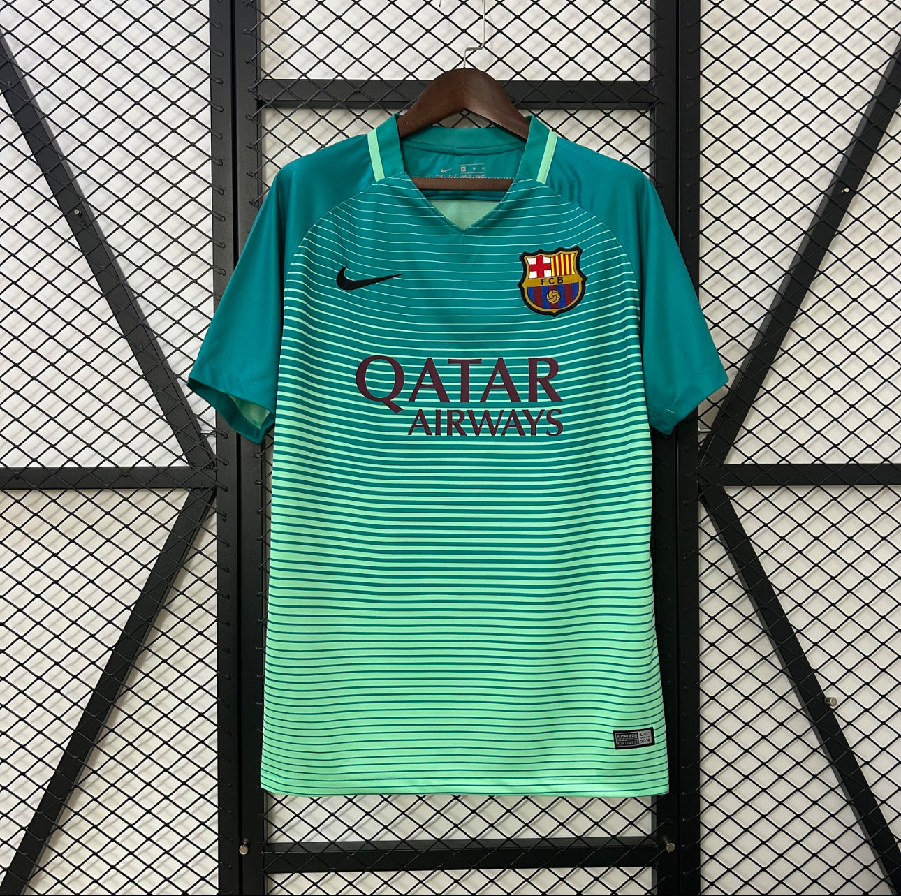 RETRO BARCELONA 2016-17 AWAY JERSEY FAN VERSION