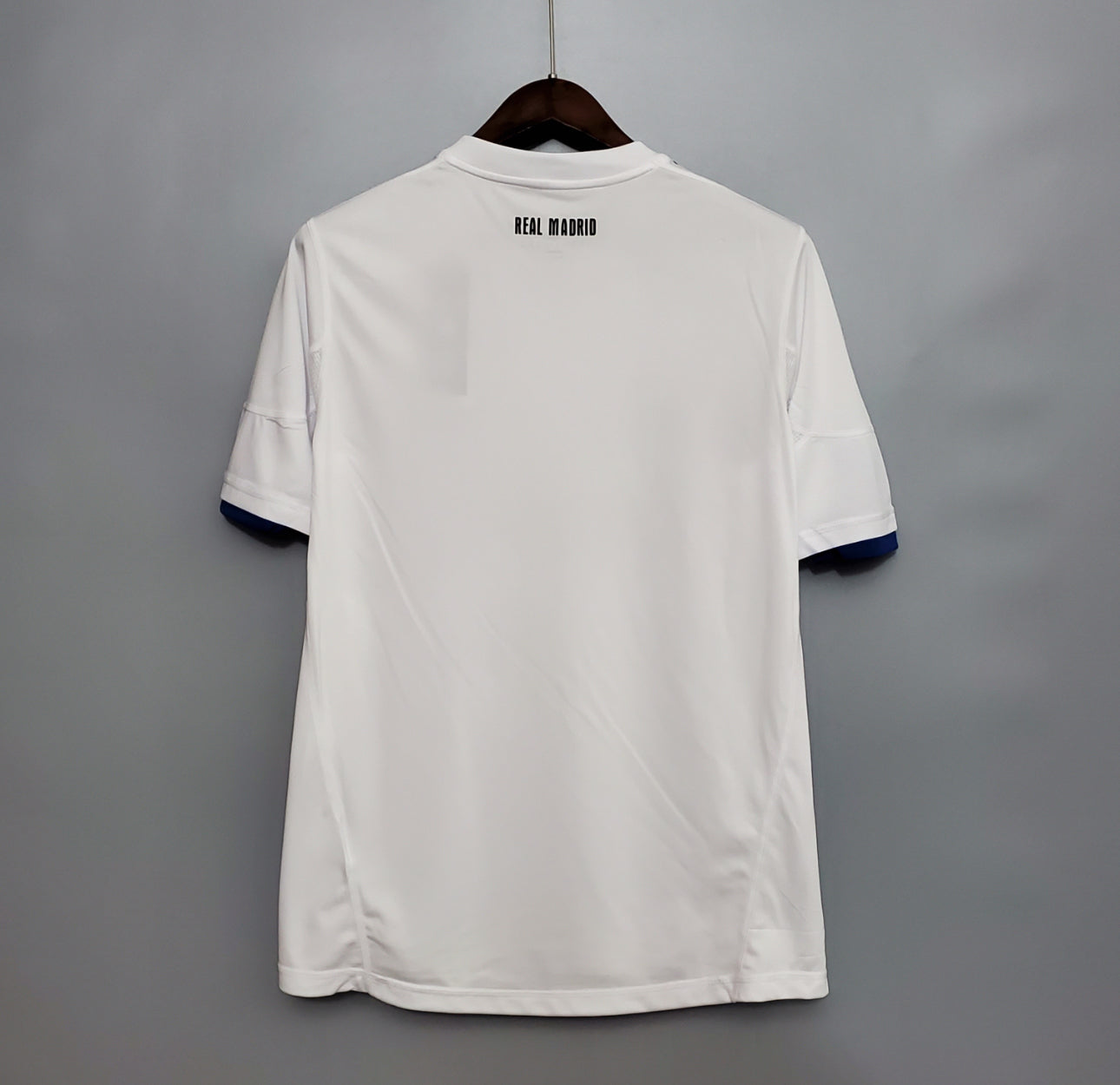 RETRO REAL MADRID 2010-11 HOME JERSEY FAN VERSION