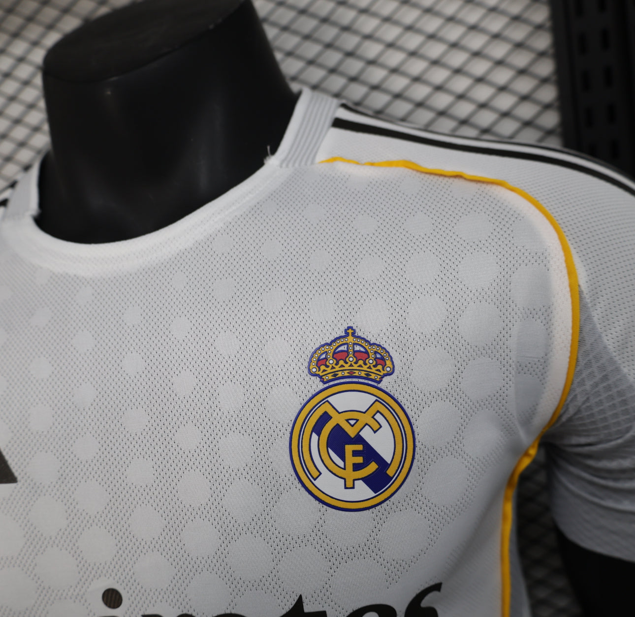 REAL MADRID HOME 2025-26 PLAYER VERSION