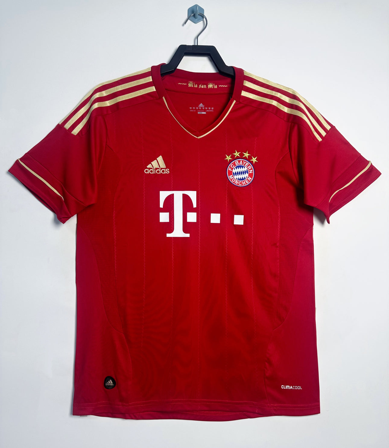 RETRO BAYERN MUNCHEN 2012-13 HOME JERSEY
