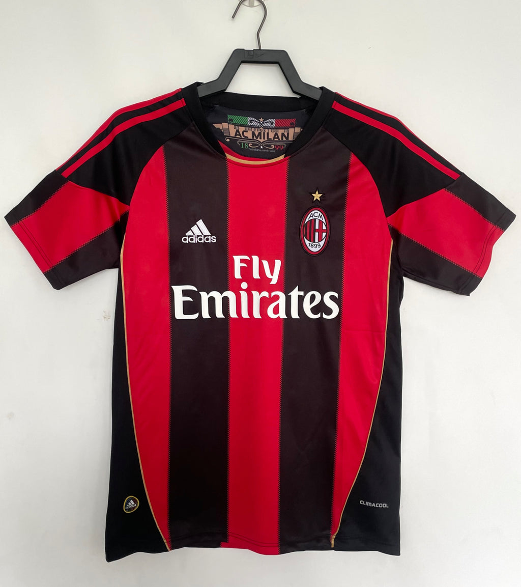 RETRO AC MILAN 2010-11 HOME JERSEY FAN VERSION