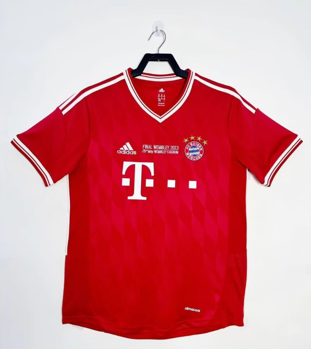 RETRO 2013-14 BAYERN MUNCHEN HOME JERSEY