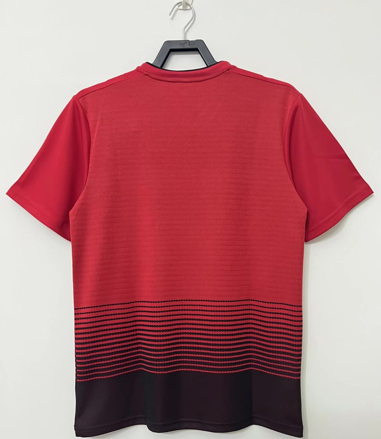 RETRO MANCHESTER UNITED 2018-19 HOME JERSEY FAN VERSION