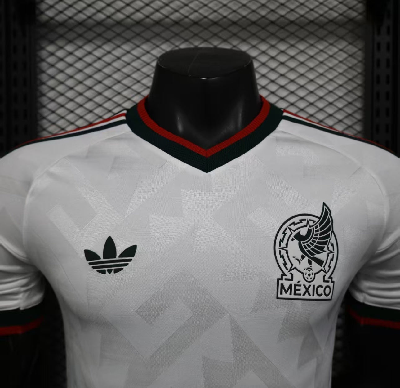 MEXICO 2026 AWAY JERSEY PLAYER VERSION