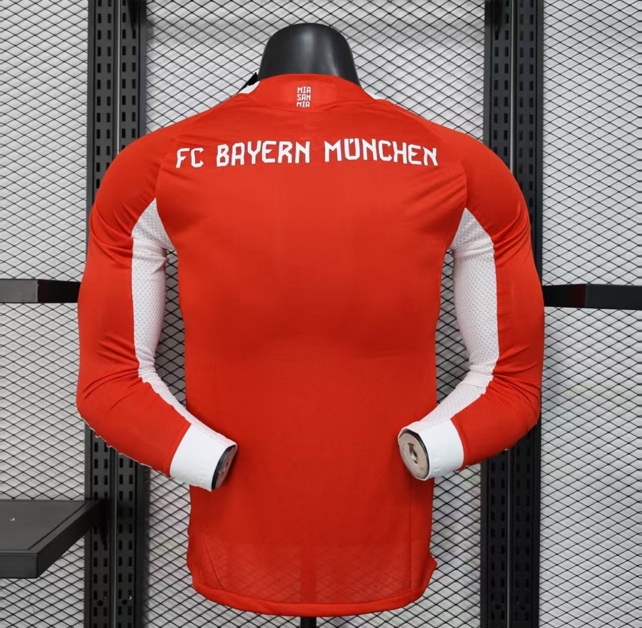 BAYERN MUNCHEN 2025-26 HOME JERSEY PLAYER VERSION