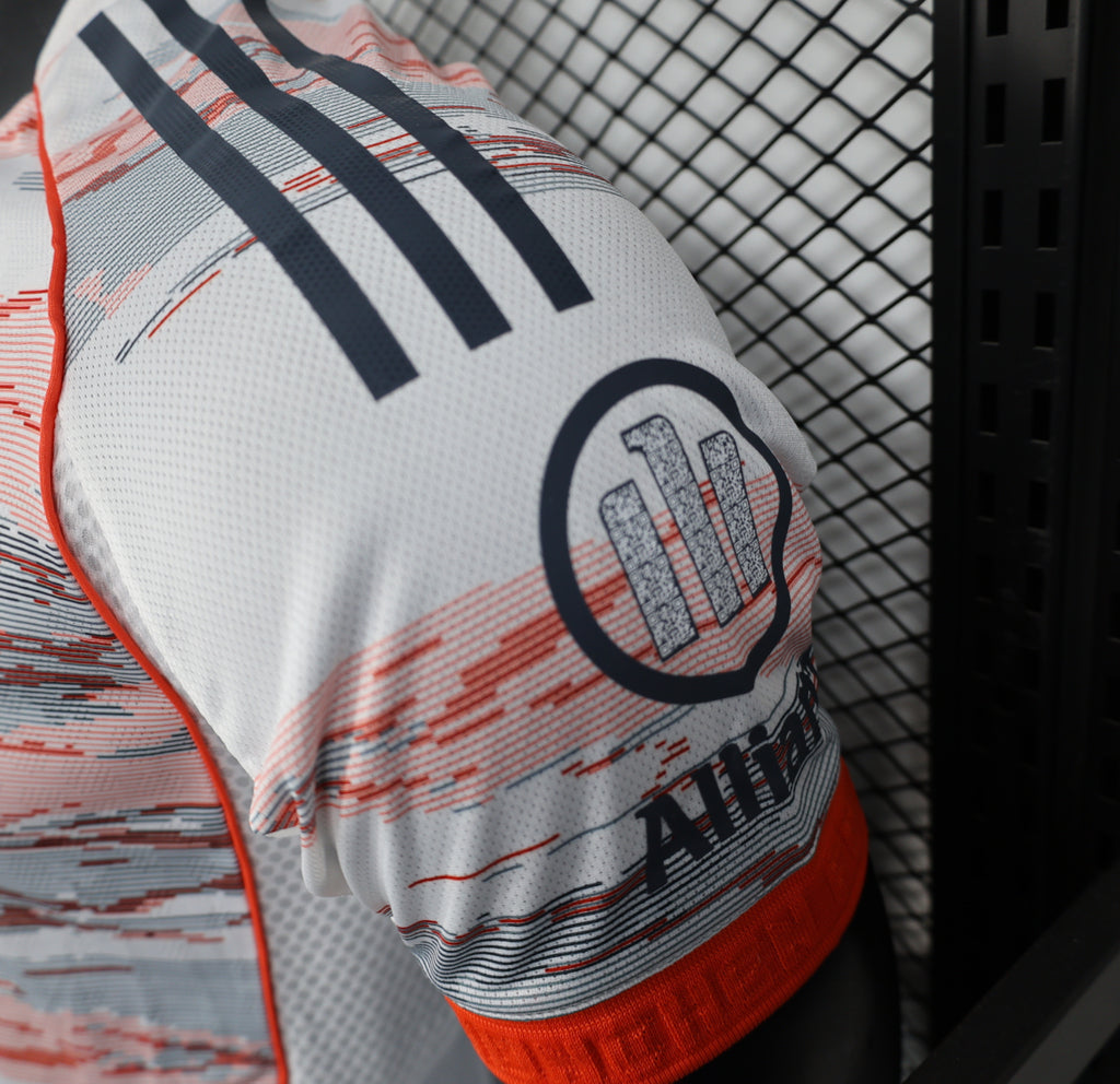 BAYERN MUNCHEN 2025-26 AWAY JERSEY PLAYER VERSION