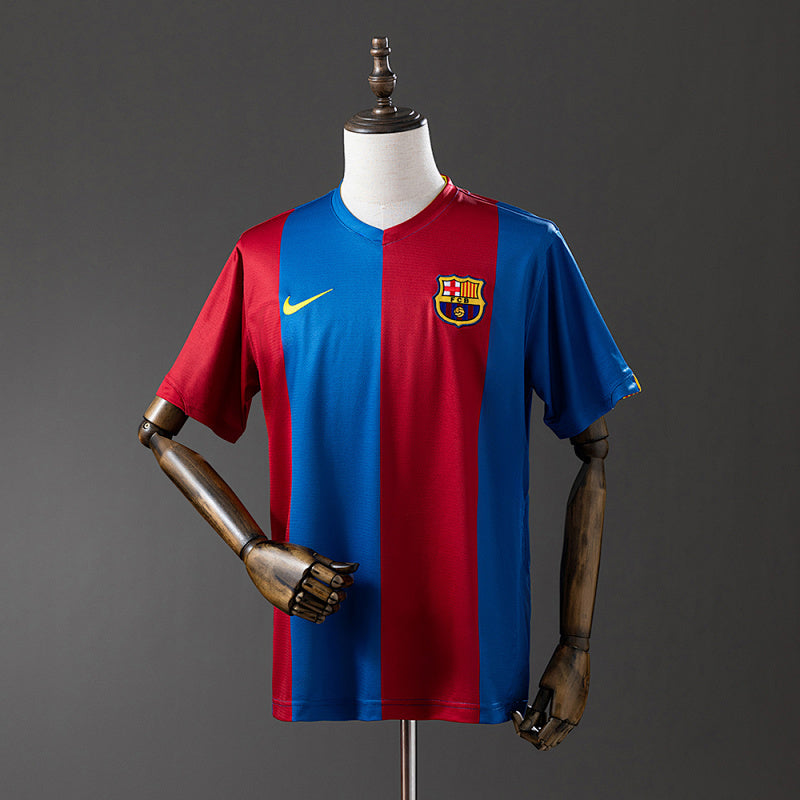 Retro Barcelona 2006/07 Home Jersey
