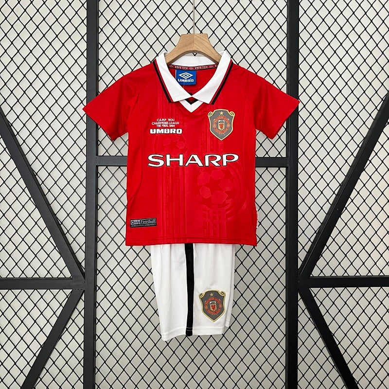 Kids Manchester United 1999/00 Home Jersey Kit Fan Version