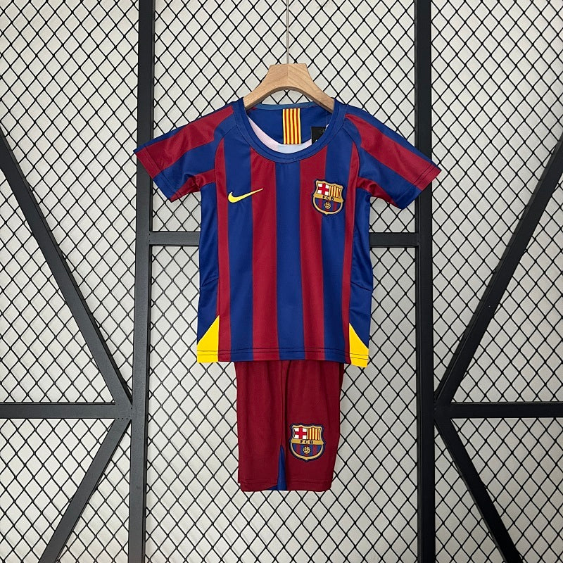 Kids Barcelona 2005/06 Home Jersey Kit