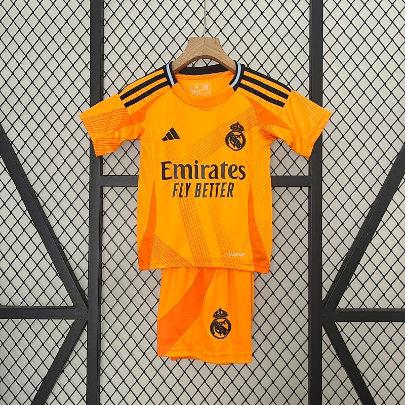 2024/25 Kids Real Madrid Away Size Kit