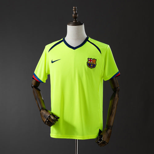 Retro Barcelona 2005/06 Away Jersey