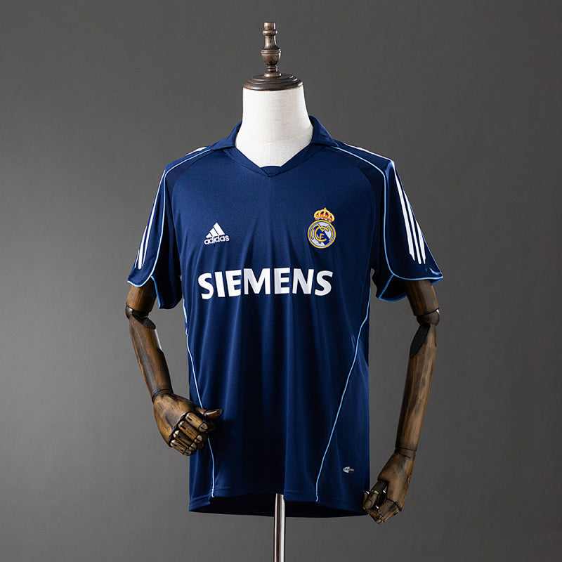 Retro 2005/06 Real Madrid Away Jersey
