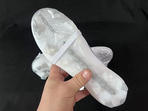 PREDATOR ACCURACY FG BOOTS