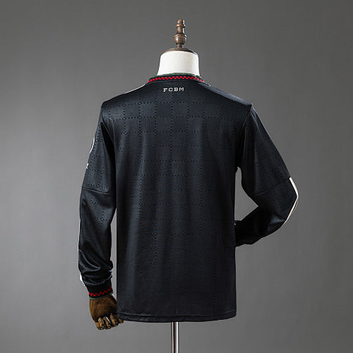 Bayern Munich 2025/26 Third Away Long-Sleeve Jersey Fan Version