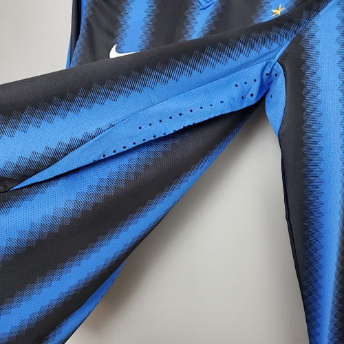 Retro long-sleeved 2010/11 Inter Milan Home Jersey Fan Version
