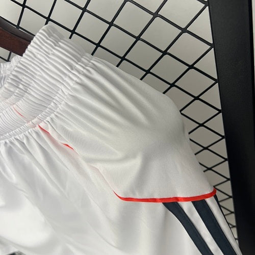 2025/26 Shorts Bayern Munich Away Fan Version