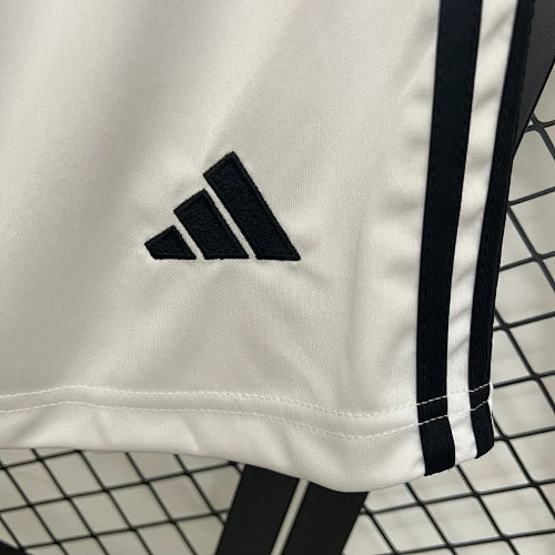 2025/26 Shorts Real Madrid Home