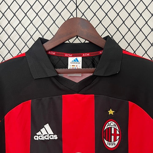 Retro AC Milan 2001/02 Home Jersey Fan Version