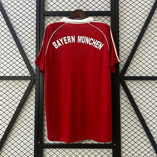 Retro Bayern 2005/06 Home Jersey Fan Version