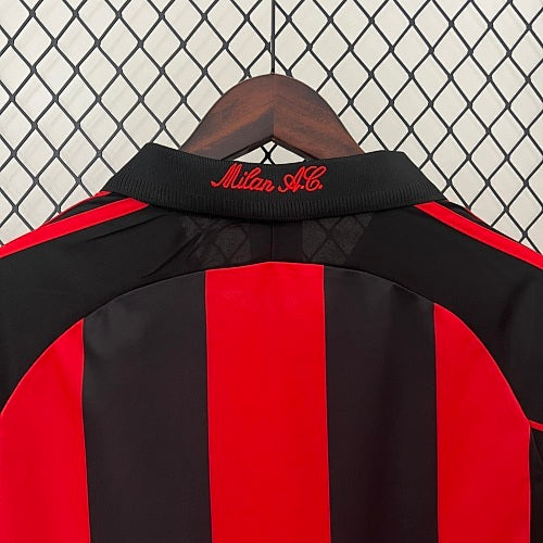 Retro AC Milan 2001/02 Home Jersey Fan Version