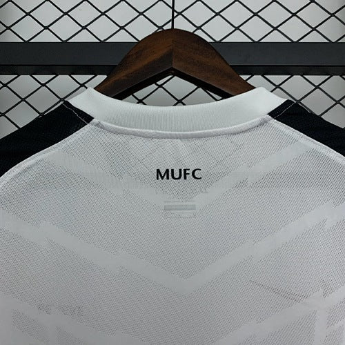 Retro Manchester United 2010/11 Away Jersey Fan Version