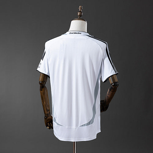 Retro Real Madrid 2006/07 Home Jersey