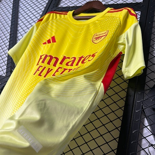 2025/26 Goalkeeper Arsenal Jersey Fan Version