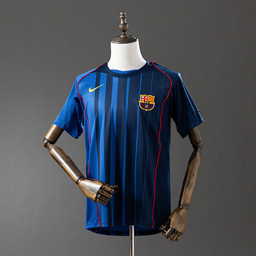 Barcelona 2004/05 Away Retro Jersey