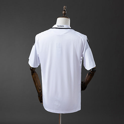 Retro Real Madrid 2008/09 Home Jersey