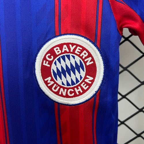 Kids Bayern Munich 1995/97 Home Jersey Kit Fan Version