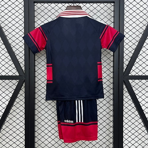 Kids Bayern Munich 1997/99 Home Jersey Fan Version