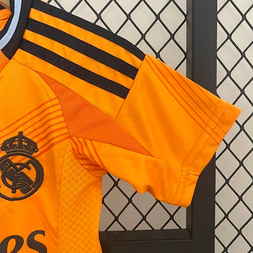 2024/25 Kids Real Madrid Away Size Kit