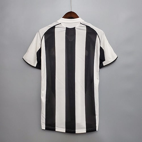Retro 2005/06 Newcastle United Home Jersey fan Version