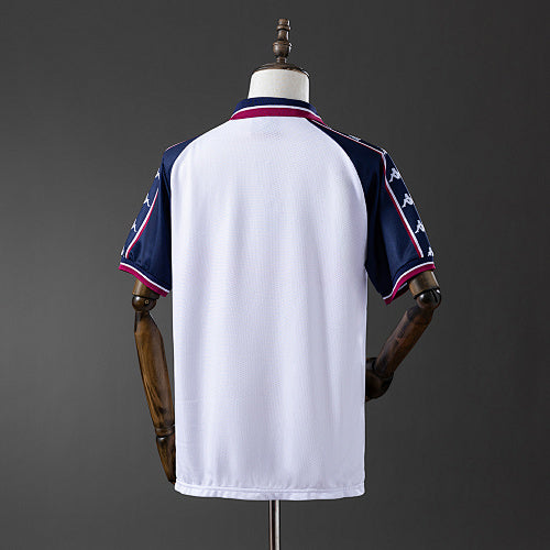Retro Manchester City 1997/98 Away Jersey Fan Version
