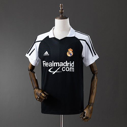 Retro Real Madrid 2001/02 Away Jersey