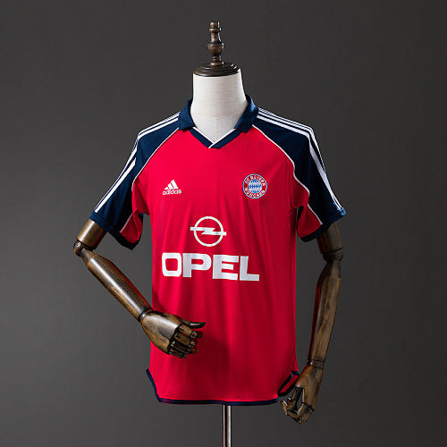 Retro Bayern Munich 2000/01 Home Jersey Fan Version