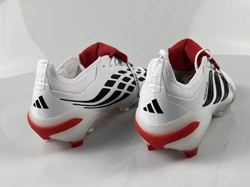 Adidas 26 Predator Elite FG With Tongue