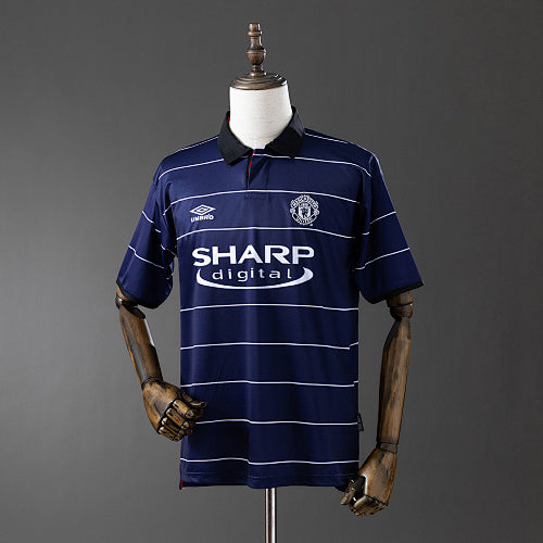 Manchester United 1999/00 Away Retro Jersey Fan Version
