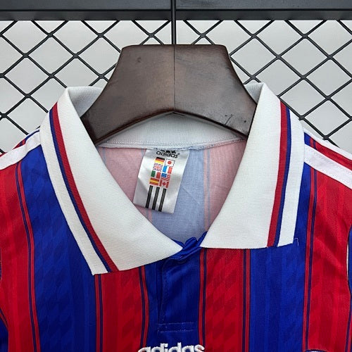 Kids Bayern Munich 1995/97 Home Jersey Kit Fan Version