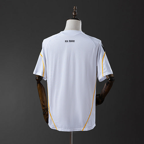 Retro Real Madrid 2009/10 Home Jersey