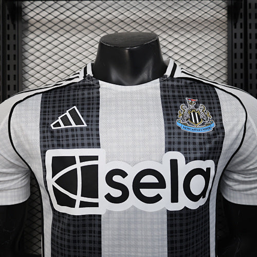 2025/26 Newcastle United Home Jersey Player Version