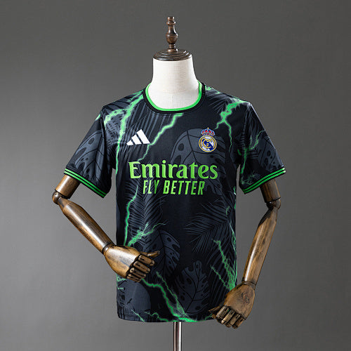 Real Madrid 2025/26 Special Edition Fan Version
