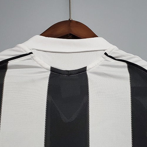 Retro 2005/06 Newcastle United Home Jersey fan Version