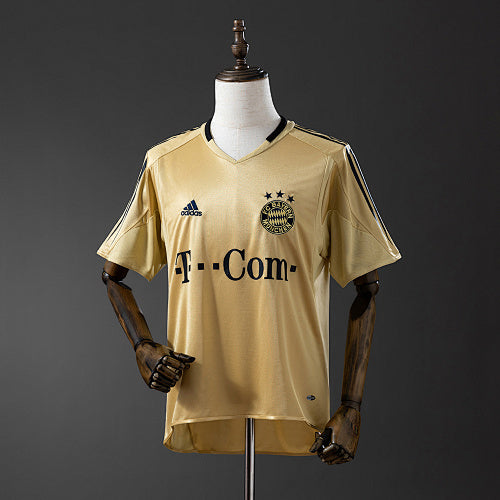 Retro 2004/05 Bayern Munich Away Jersey Fan Version