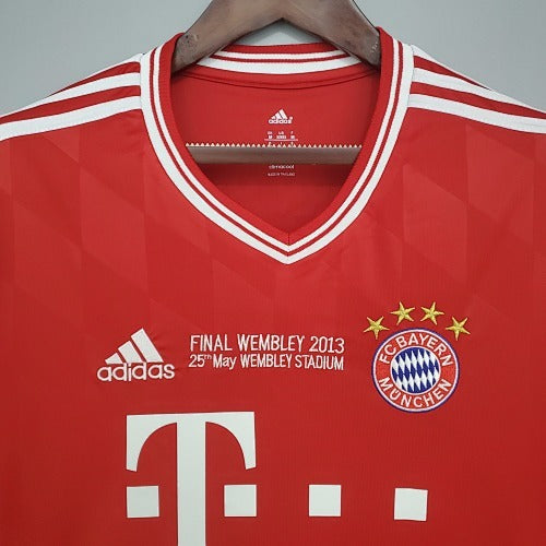 Retro Long Sleeve Bayern Munich 2013/14 Champions League Home Jersey Fan Version