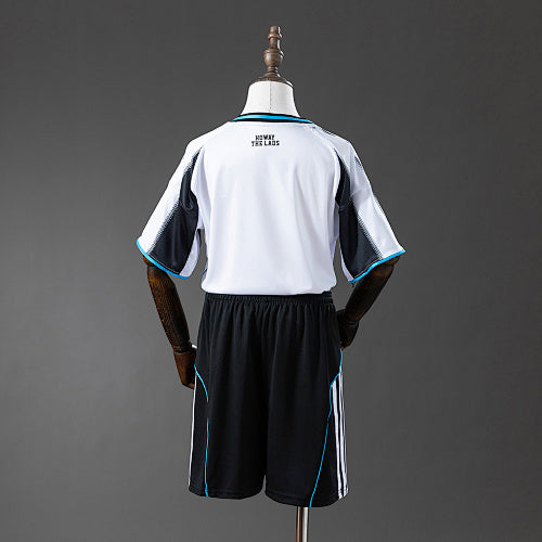 Newcastle United 2025/26 Home Full Kids Kit Jersey Fan Version