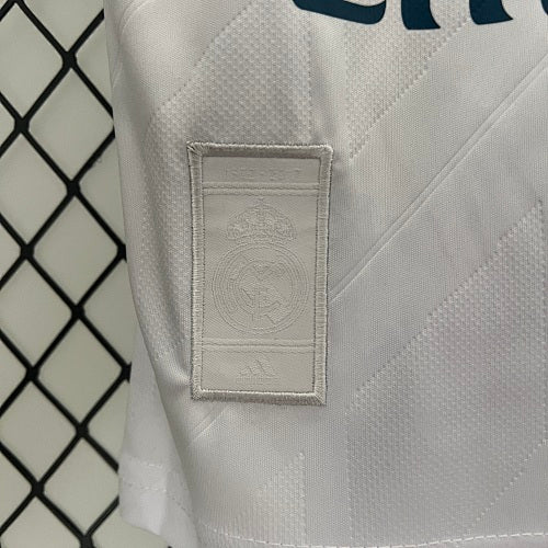 Kids Real Madrid 2017/18 Home Jersey